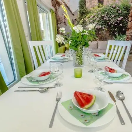 Luxury And Modern Comfortable Holiday Villa Privlaka (Zadar)